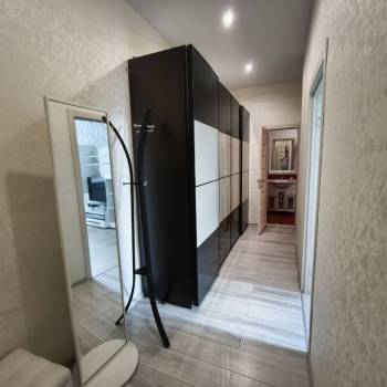 Сдается 2-х комнатная квартира, 61,6 м²