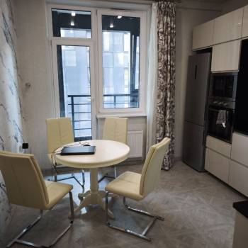 Сдается 2-х комнатная квартира, 61,6 м²