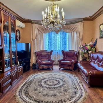 Продается Многокомнатная квартира, 124,1 м²
