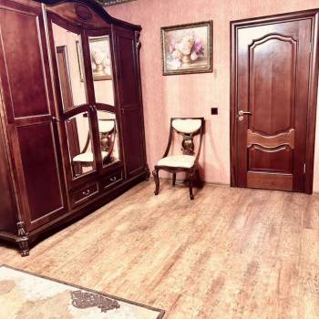 Продается Многокомнатная квартира, 124,1 м²