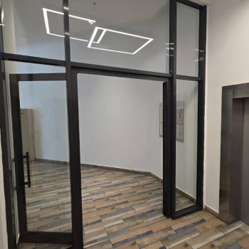 Продается 2-х комнатная квартира, 56 м²