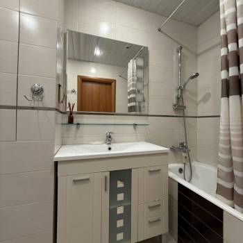 Сдается 1-комнатная квартира, 41 м²