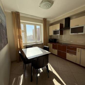 Сдается 1-комнатная квартира, 41 м²
