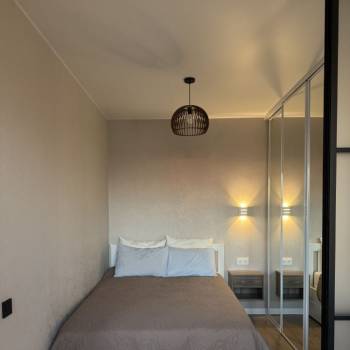 Продается 1-комнатная квартира, 32 м²