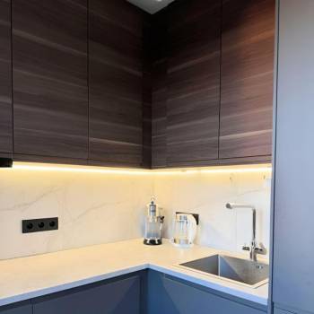 Продается 1-комнатная квартира, 32 м²