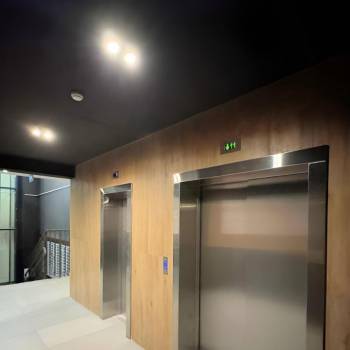 Продается 1-комнатная квартира, 32 м²