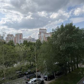 Продается 1-комнатная квартира, 52,2 м²