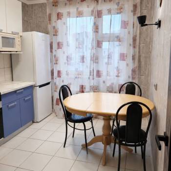 Сдается 2-х комнатная квартира, 54 м²
