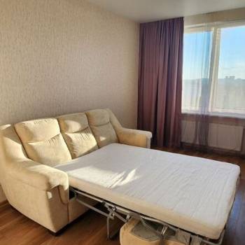 Сдается 1-комнатная квартира, 38 м²