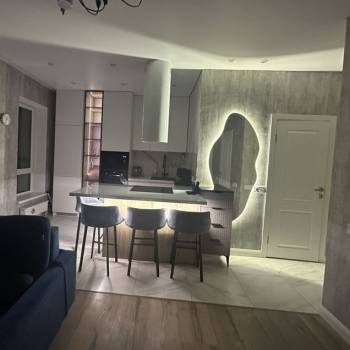 Сдается 2-х комнатная квартира, 56 м²