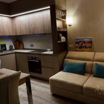 Продается 1-комнатная квартира, 40 м²