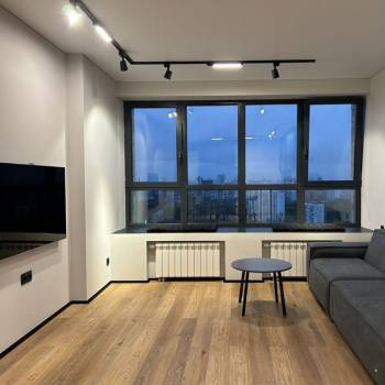 Сдается 1-комнатная квартира, 51 м²