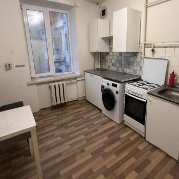 Сдается Комната, 80 м²