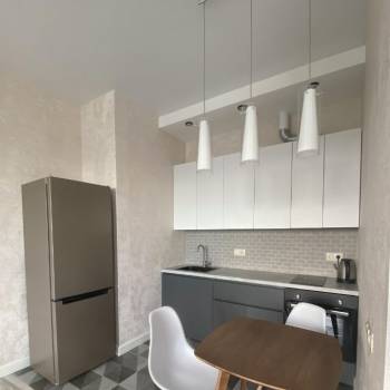 Сдается 1-комнатная квартира, 39 м²