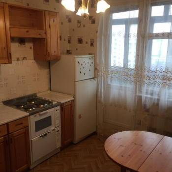 Сдается 1-комнатная квартира, 42 м²