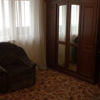 Сдается 1-комнатная квартира, 42 м²