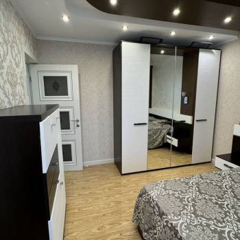 Сдается Многокомнатная квартира, 81 м²