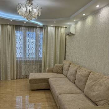 Сдается Многокомнатная квартира, 81 м²