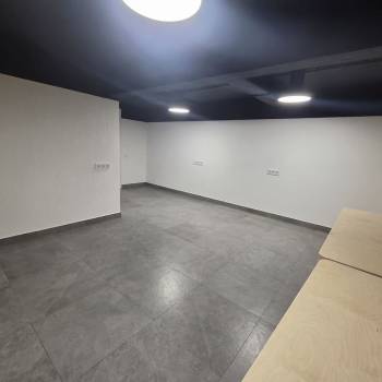 Сдается Нежилое помещение, 20 м²