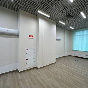Сдается Нежилое помещение, 38 м²