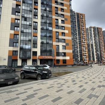 Сдается Нежилое помещение, 320 м²