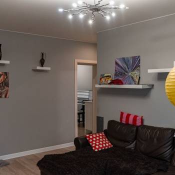 Продается 3-х комнатная квартира, 57 м²