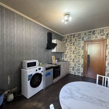 Продается 2-х комнатная квартира, 61 м²