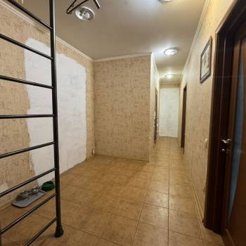 Продается 2-х комнатная квартира, 61 м²