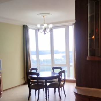Продается Многокомнатная квартира, 180,5 м²