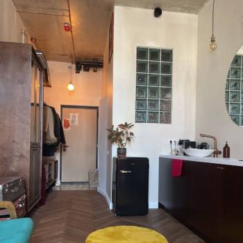 Продается 1-комнатная квартира, 19,7 м²