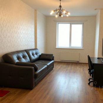 Продается 1-комнатная квартира, 44,3 м²