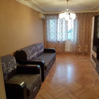 Сдается Многокомнатная квартира, 80 м²