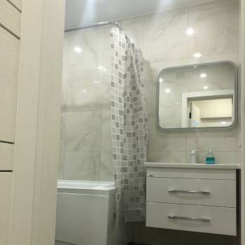 Сдается 2-х комнатная квартира, 75 м²