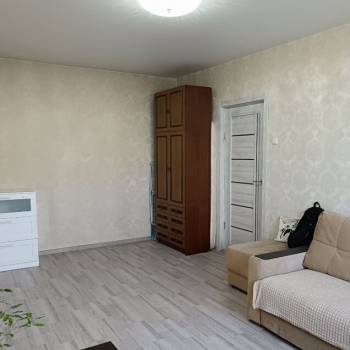 Сдается 1-комнатная квартира, 35,8 м²
