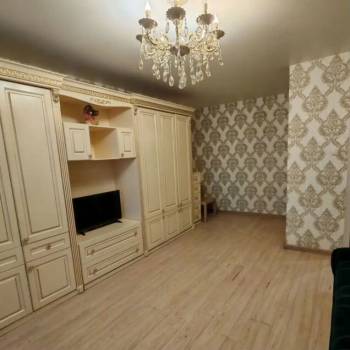 Сдается 1-комнатная квартира, 39 м²