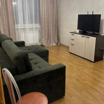 Сдается 1-комнатная квартира, 38 м²