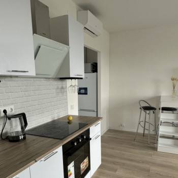 Сдается 1-комнатная квартира, 26,6 м²