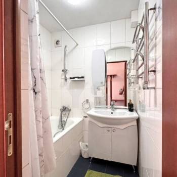 Сдается 1-комнатная квартира, 40 м²