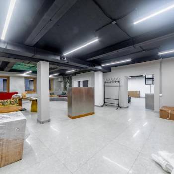 Продается Нежилое помещение, 147 м²