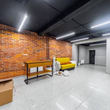 Продается Нежилое помещение, 147 м²