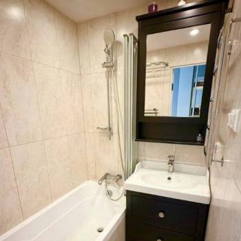 Продается 3-х комнатная квартира, 65 м²