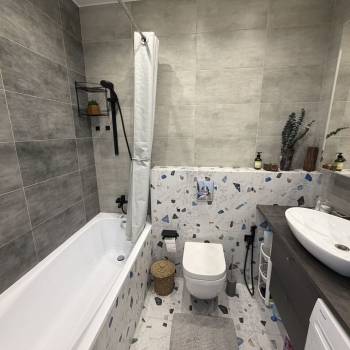 Сдается 1-комнатная квартира, 39 м²