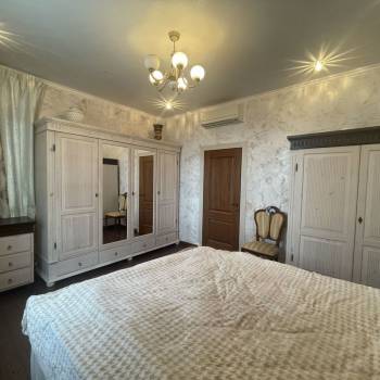 Продается 2-х комнатная квартира, 72,3 м²