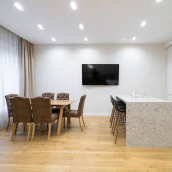 Сдается Многокомнатная квартира, 84 м²