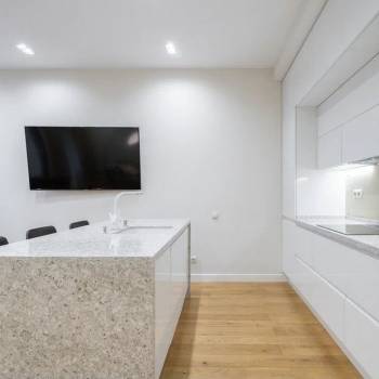 Сдается Многокомнатная квартира, 84 м²