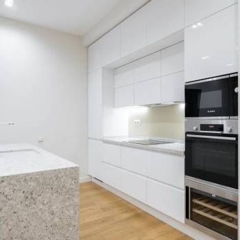 Сдается Многокомнатная квартира, 84 м²