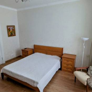 Сдается 1-комнатная квартира, 48,2 м²