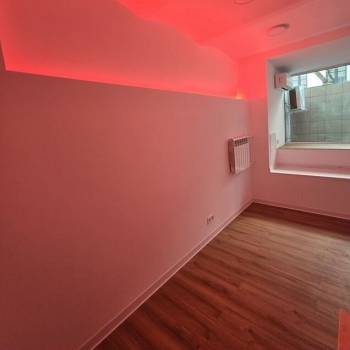 Продается 1-комнатная квартира, 10,8 м²