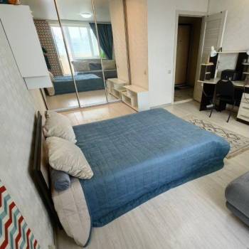 Сдается 1-комнатная квартира, 40 м²