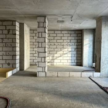 Сдается 1-комнатная квартира, 69,3 м²